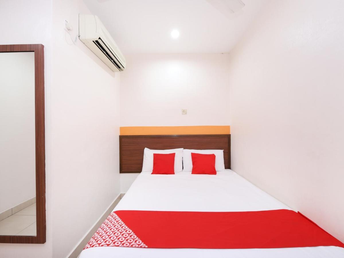 Oyo 575 Hotel Dns Ипох Екстериор снимка