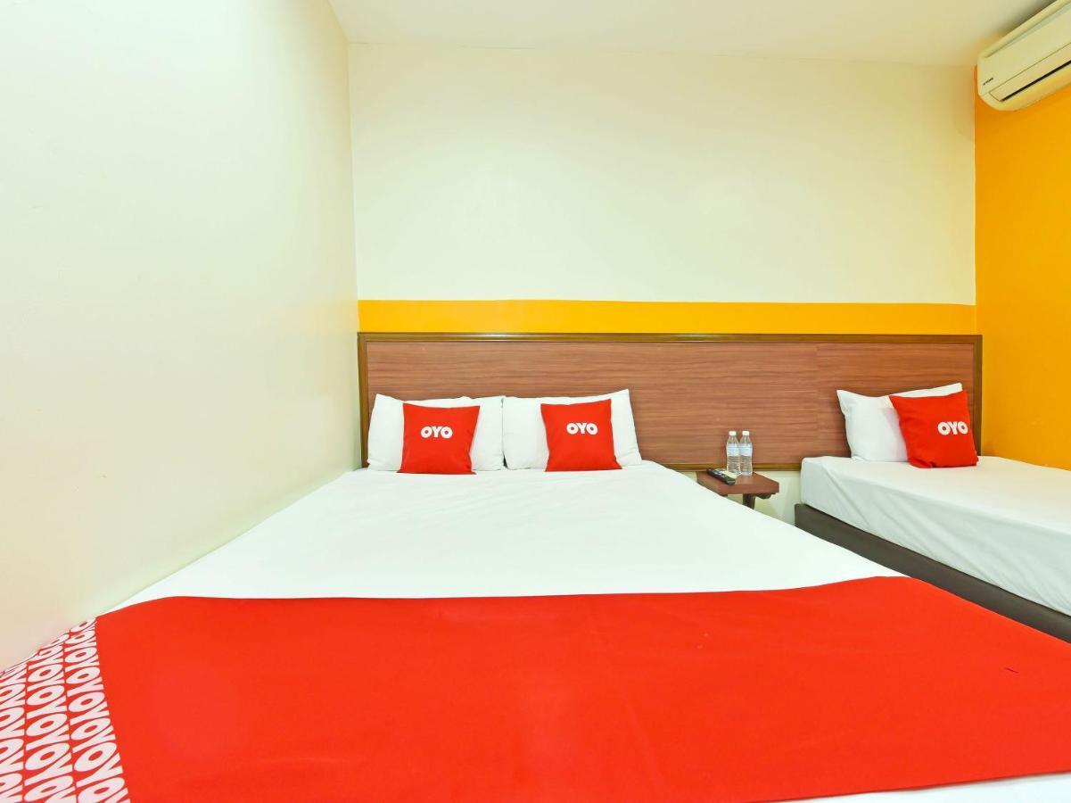 Oyo 575 Hotel Dns Ипох Екстериор снимка